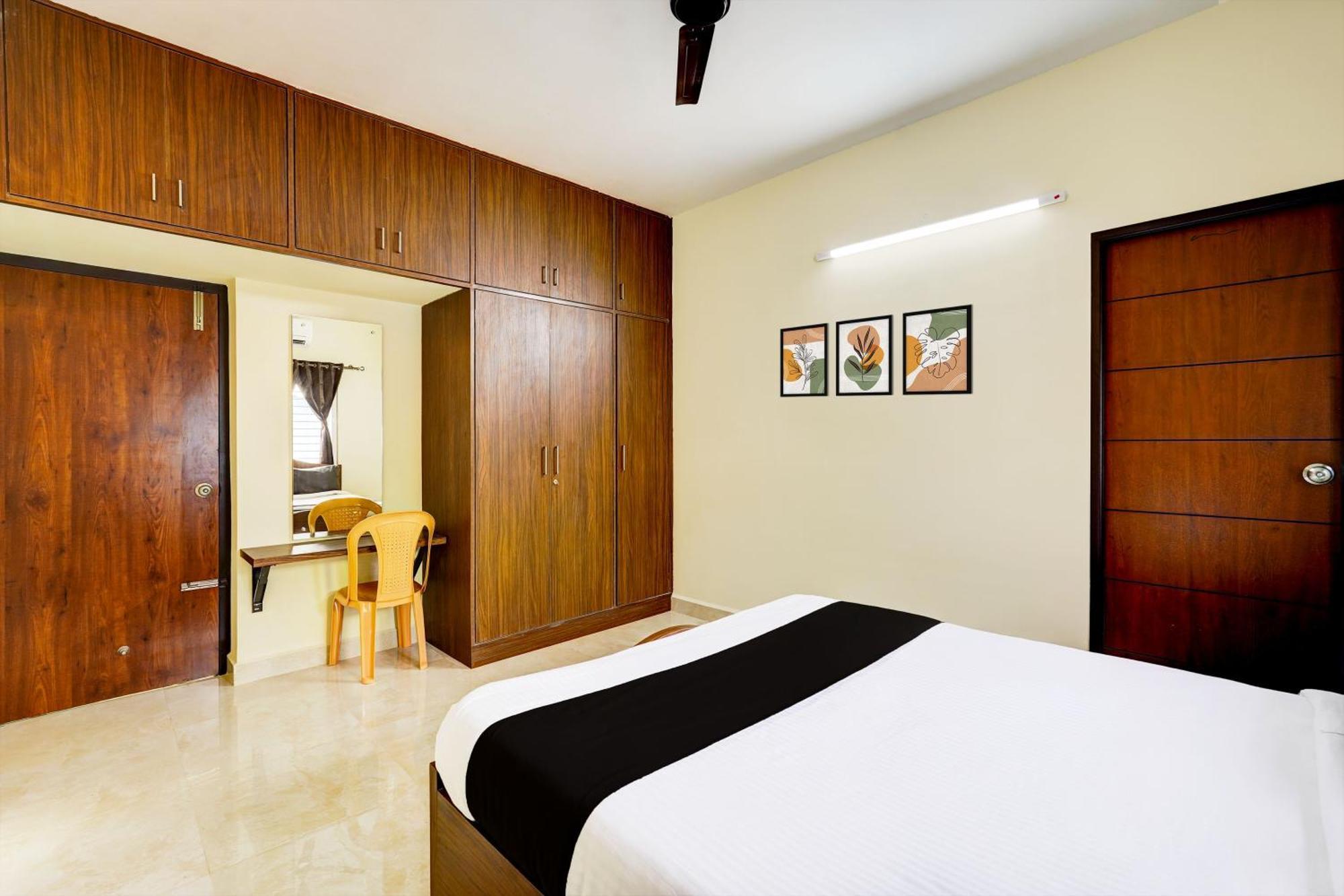 O Lucky Grand Residency Hotel 3*